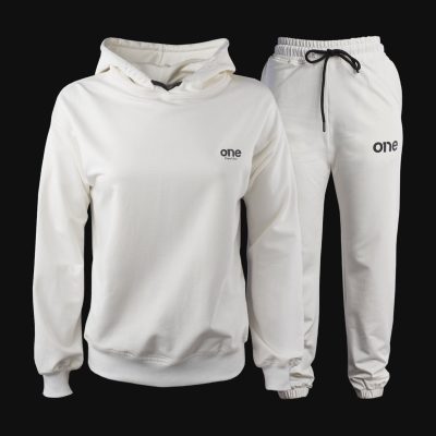 Дамски спортен екип Classics Blvck