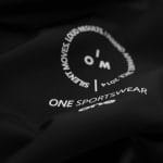 Ανδρικό μαύρο αθλητικό φούτερ με κουκούλα - One Active - 02