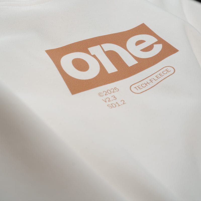 Γυναικείο λευκό φούτερ Fleece με κουκούλα Slim-fit - G-One - 02