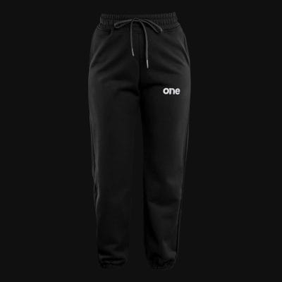 Γυναικείο μαύρο παντελόνι φόρμας Regular Fit - Essentials